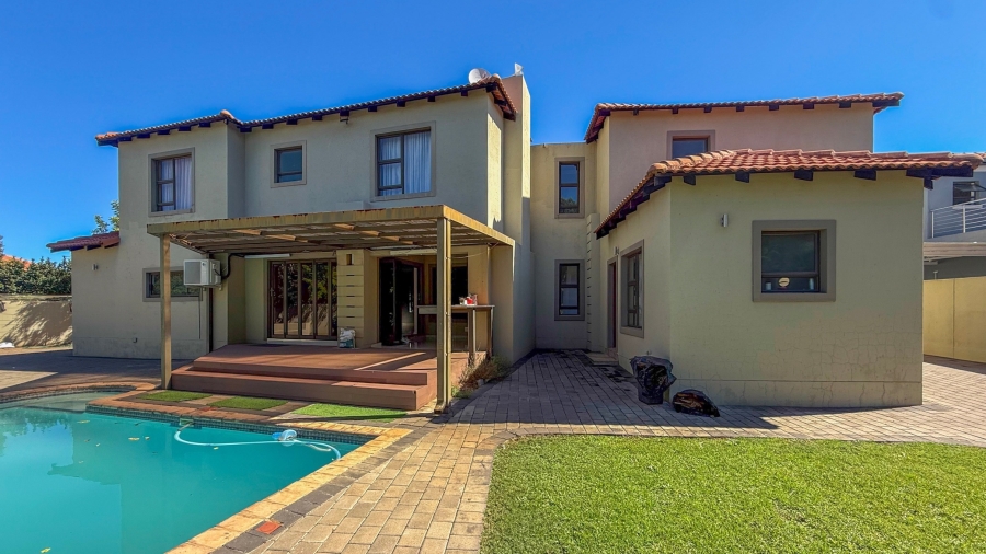 4 Bedroom Property for Sale in Birdwood Estate North West